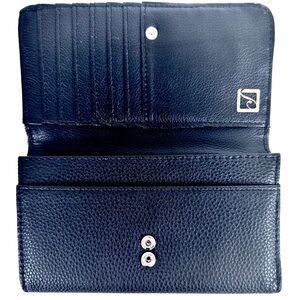 Stone Mountain Wallet Pebble Leather Tri Fold Black Silver